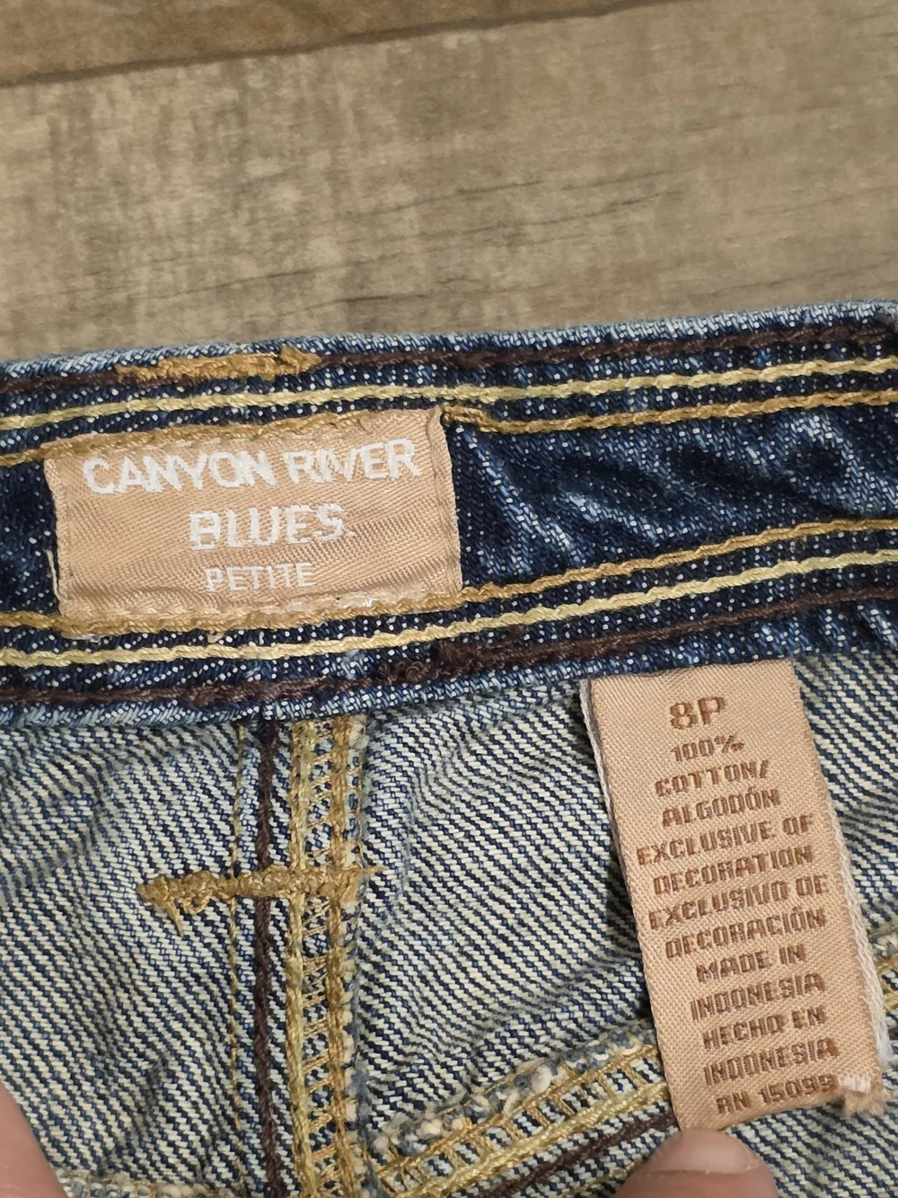 Canyon River Blues vintage y2k